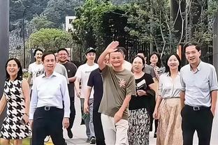 东体：斯卢茨基放下行李就开练，马莱莱已可参与合练出战待定